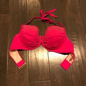 Victoria’s Secret swim top 34DD